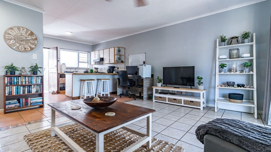 2 Bedroom Property for Sale in Abbotsford Eastern Cape